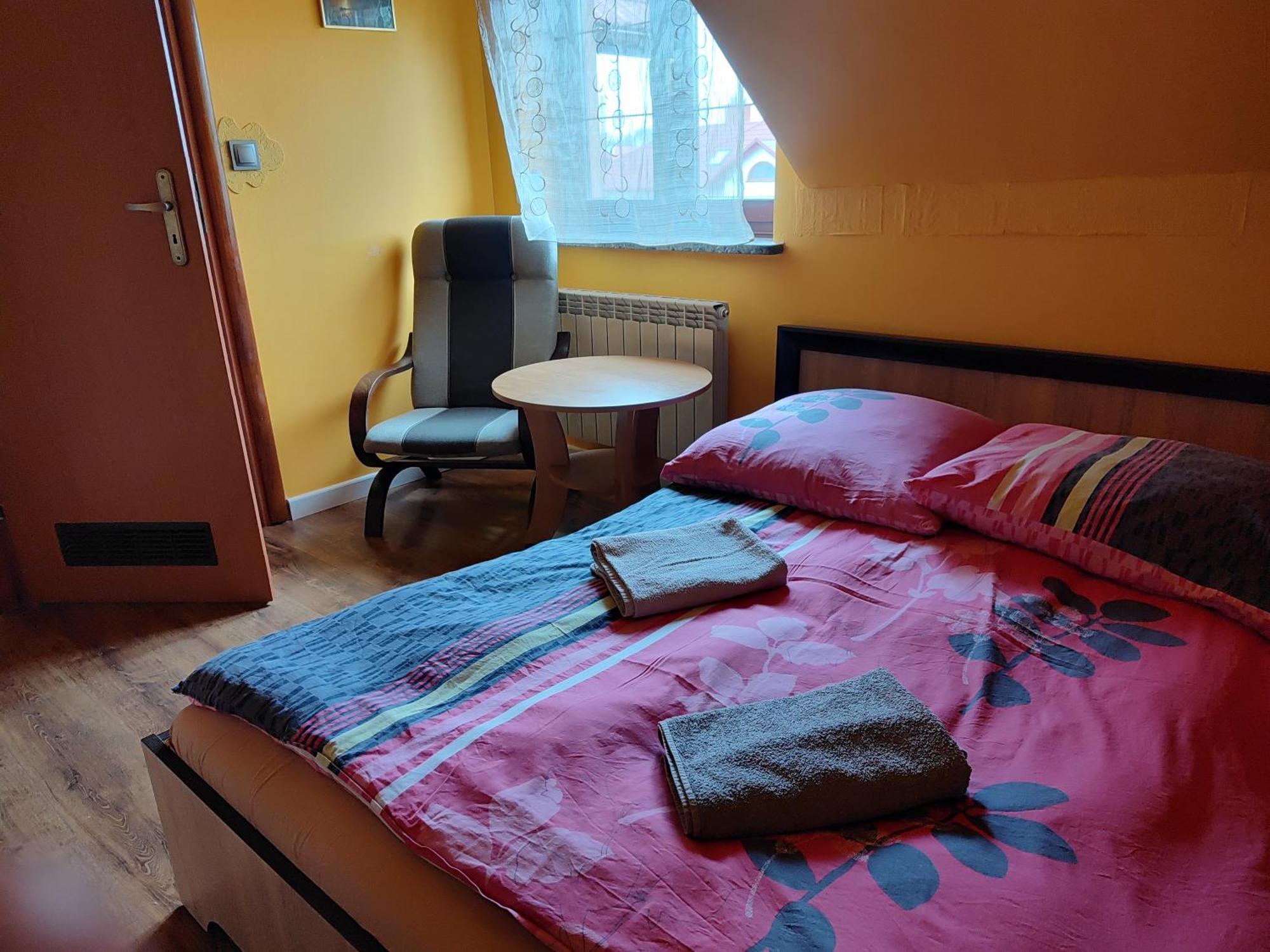 Lwi Dworek Ld Jarosław Extérieur photo